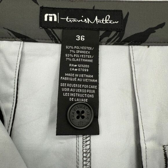 Travis Mathew Golf Shorts Size 36 You Won’t Grey Pinstripe Leaves Performance - Picture 9 of 13
